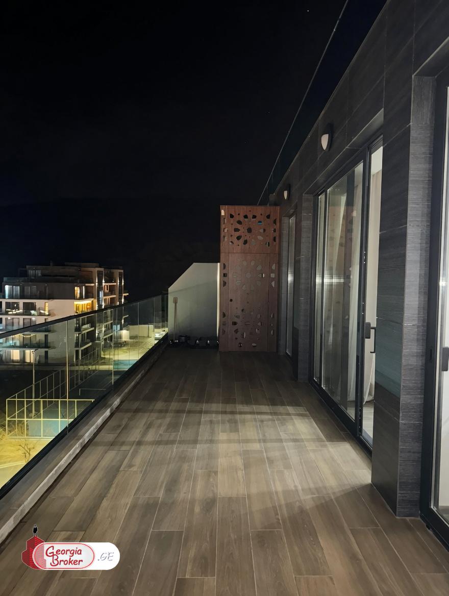 იყიდება ახალი გარემონტებული 3 ოთახიანი ბინა  "კრწანისი ვილა რეზიდენსში"